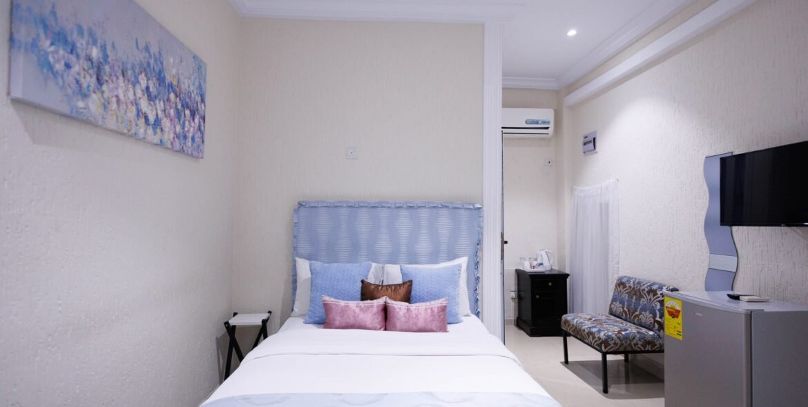 Wide view of the Economy Double Room